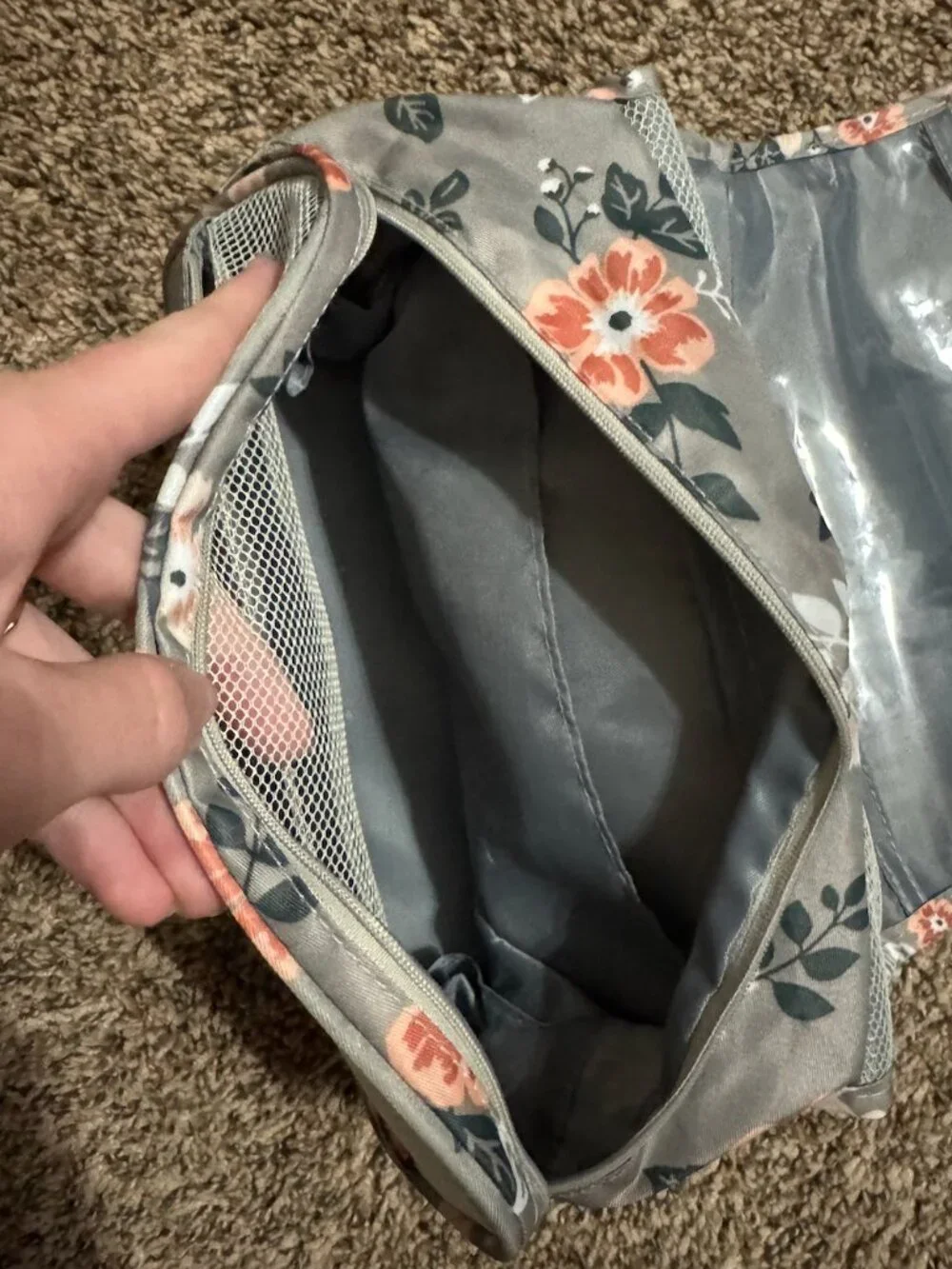Travel Case - Picture 4 of 4